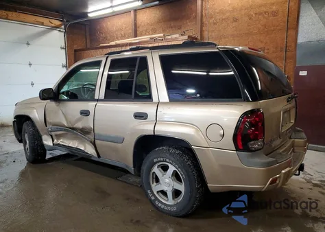 2004 Chevrolet Trailblazer Ls from USA, damaged, VIN 1GNDT13S142216677